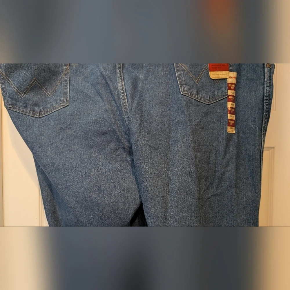 NWT Wrangler Rugged Wear Mens Big & Tall Relaxed Fit Size 56x30 Blue Jeans NEW! - Picture 8 of 16